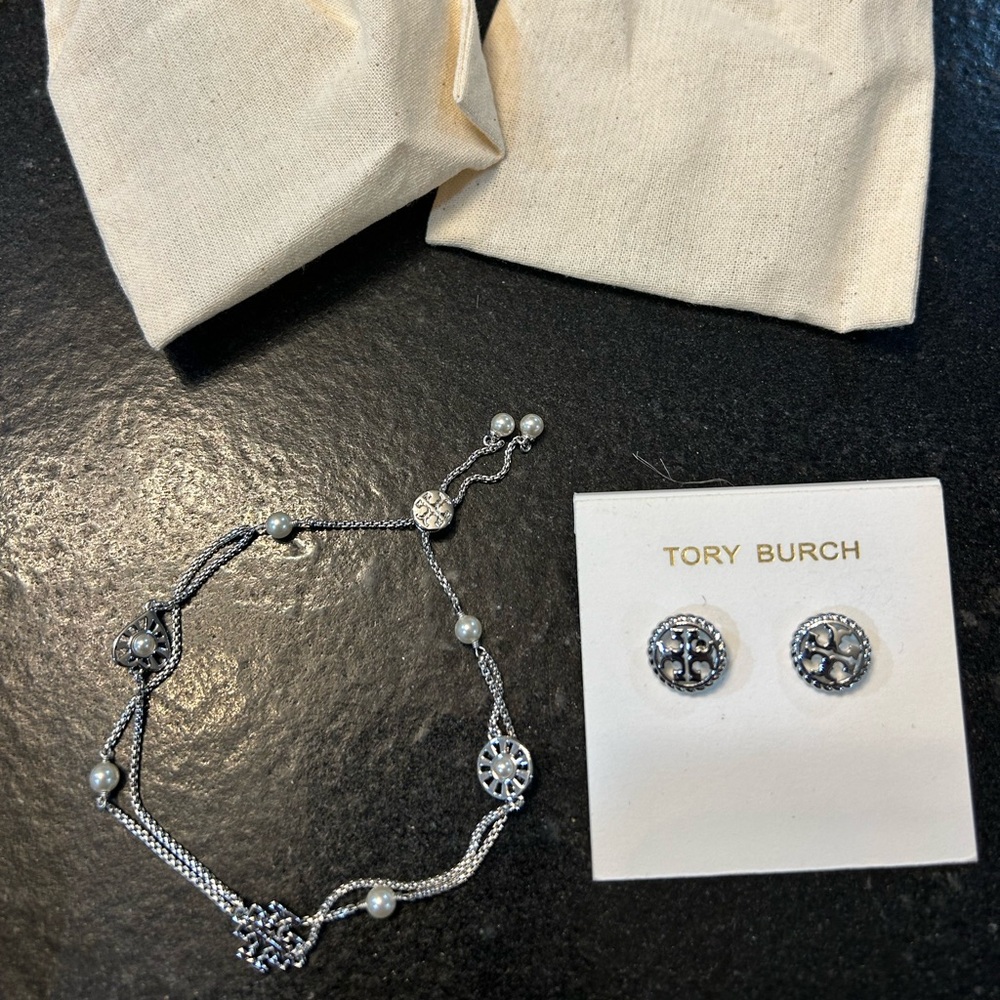 Tory Burch set